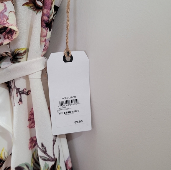 Leith Floral Mid-Length Dress from Nordstrom - Picture 5 of 10